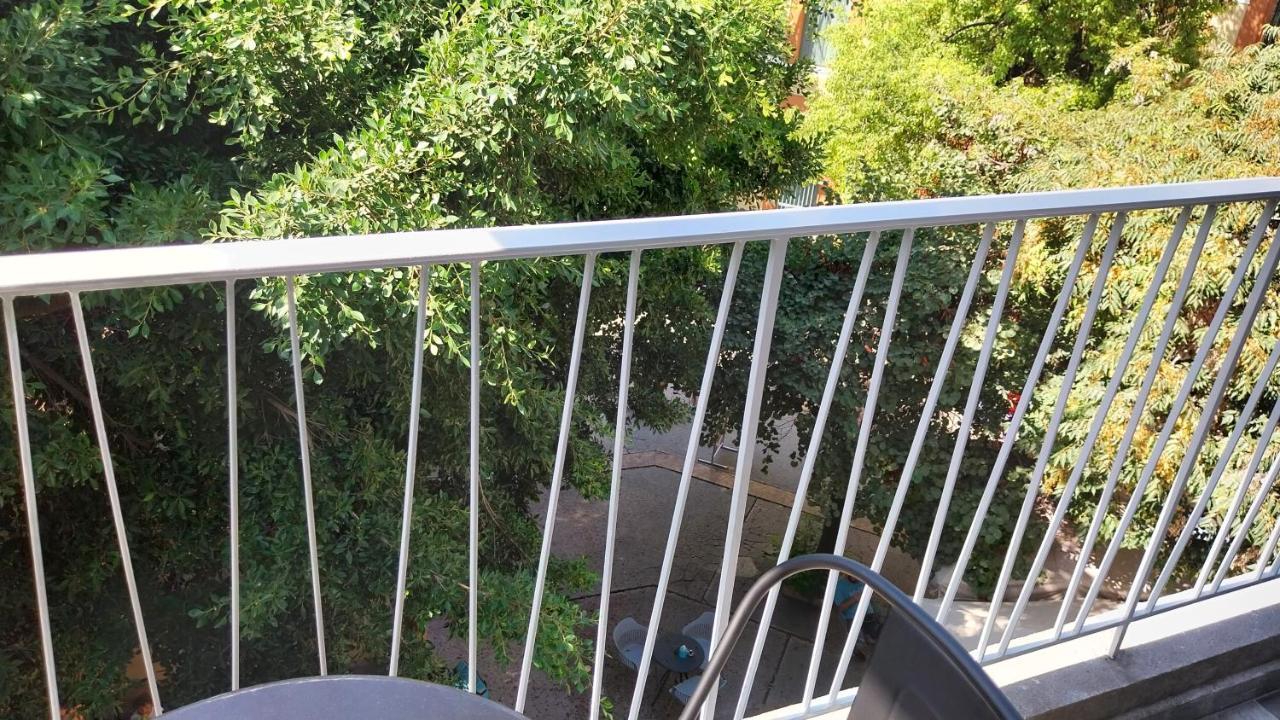 Uni Island - City Heart Suites Heraklion  Екстер'єр фото