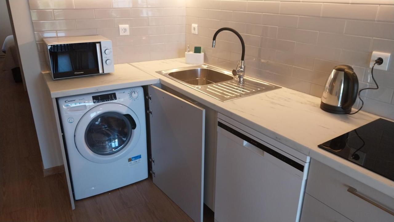 Uni Island - City Heart Suites Heraklion  Екстер'єр фото