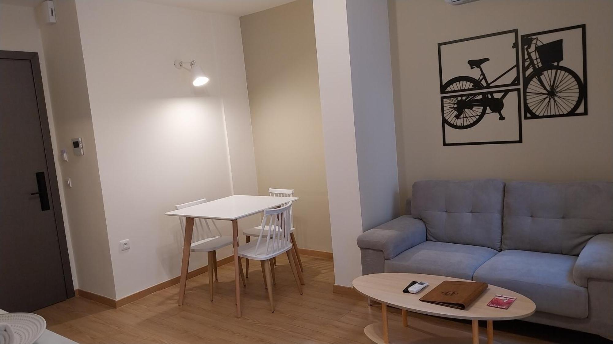Uni Island - City Heart Suites Heraklion  Екстер'єр фото
